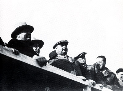Mussolini e Orsolini Cencelli a Cancello di Quadrato (5 aprile 1932)